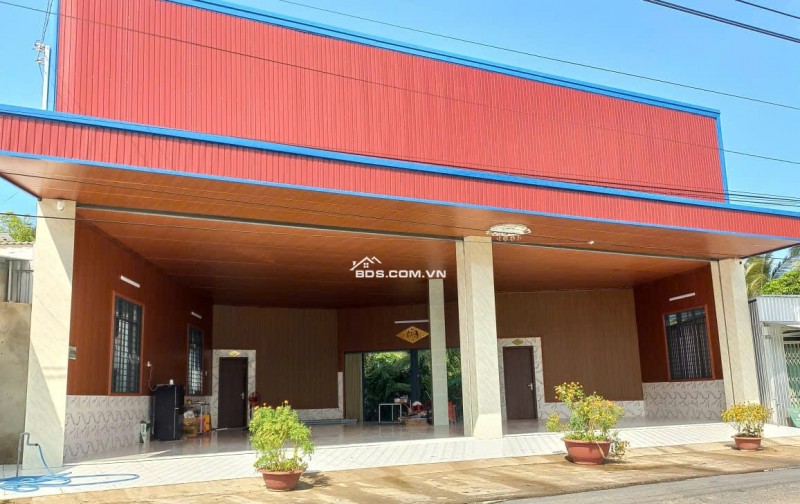 Chính Chủ Bán Nhà Mới Xây Mặt Tiền Đường Huyện 44, xã Loan Mỹ, Huyện Tam Bình, tỉnh Vĩnh Long .