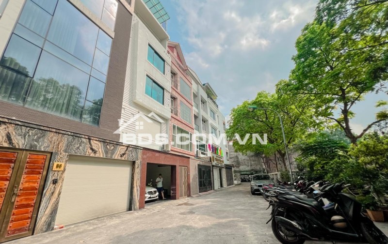 Liền kề VIP Lạc Long Quân - View Hồ – Ô tô vào nhà – 83m² x 6T, MT 5.5m – Thang máy
