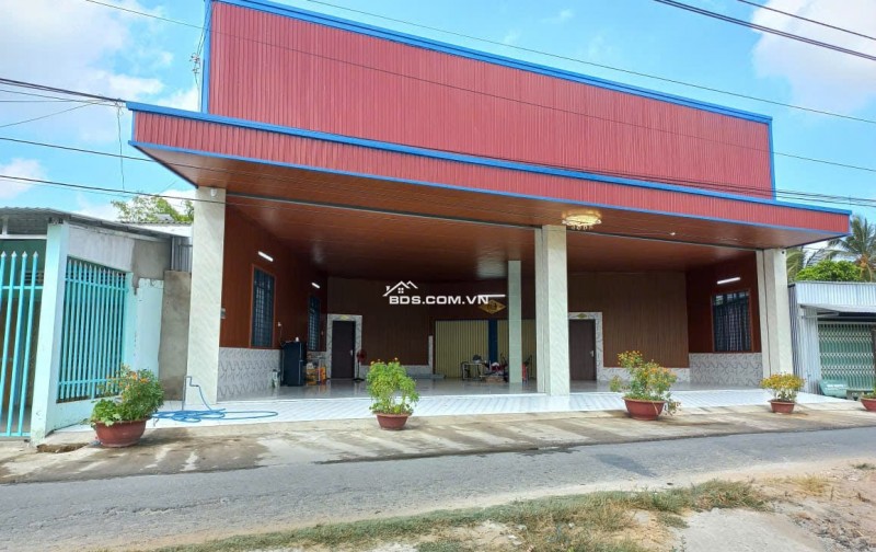 Chính Chủ Bán Nhà Mới Xây Mặt Tiền Đường Huyện 44, xã Loan Mỹ, Huyện Tam Bình, tỉnh Vĩnh Long .