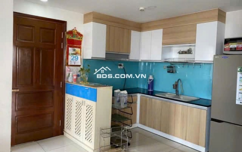 Chung cư Screc , P12, Q3, CĂN GÓC , 2p, 2wc, 85m2, giá 13tr/tháng