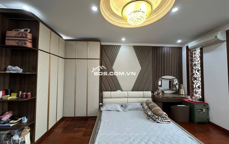 Nhà Đẹp Mặt Phố Kinh Doanh Đỉnh, Thọ Lão, Lò Đúc 42/55m, 7 tầng, mt 5.8m, giá 32 tỷ