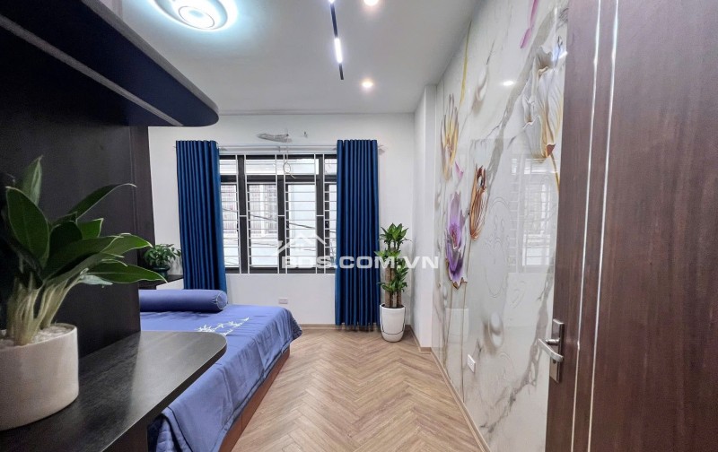 Nhỉnh 13 Tỷ - Lê Trọng Tấn,TX - Oto - Gần Phố - Full Nội Thất - 44m, 4 Tầng.