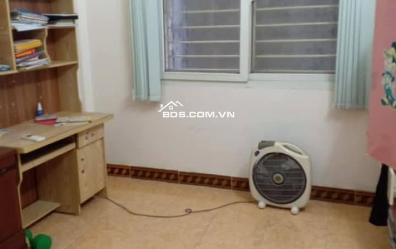 BÁN NHÀ ĐẠI TỪ HOÀNG MAI 7.4TỶ 42M NHÀ ĐẸP 5 TẦNG TRƯỚC NHÀ SH QUAY ĐẦU QH NGON