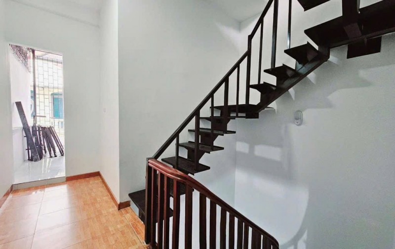 Bán gấp nhà lạc long quân Xuân La Tây hồ HF Nội