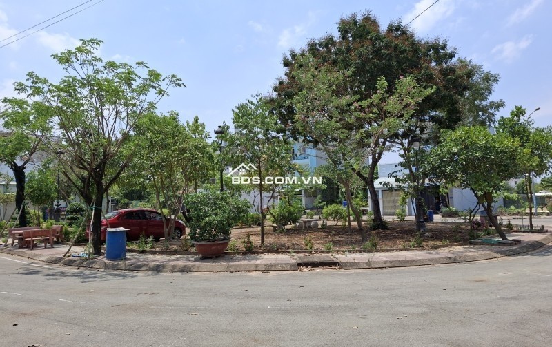 Tôi cần bán đất A4 Thủ Đức, Phân lô 5mx25m giá rẻ