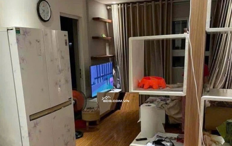 Chung cư 10A Trần Nhật Duật, Quận 1: 70m2, 2p ngủ, NT, 12tr/th, NT