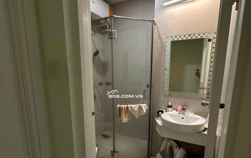 Chung cư Satra Eximland,Phan Đăng Lưu,Phú Nhuận:130m2,3p ngủ,2wc,NT, 23tr/th.