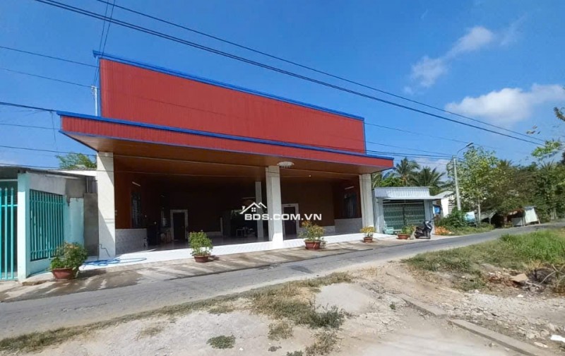 Chính Chủ Bán Nhà Mới Xây Mặt Tiền Đường Huyện 44, xã Loan Mỹ, Huyện Tam Bình, tỉnh Vĩnh Long .