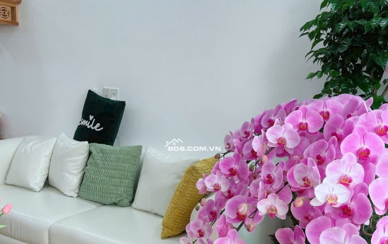 Bán căn hộ New Saigon HAGL3, Nhà đẹp 3PN 126m², full nội thất, giá chỉ 4,050 tỷ