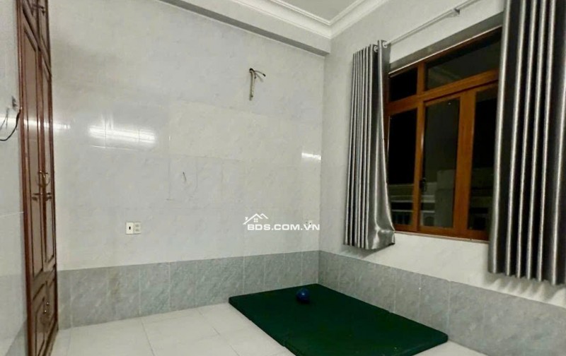 Nhà Dòng tiền 32tr/tháng, Song Hành, trung tâm Trung Mỹ Tây, Q12,dtsd: 216m2, giá 7,6 Tỷ TL