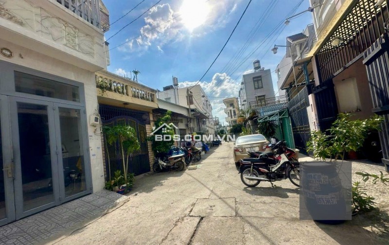 Nhà Dòng tiền 32tr/tháng, Song Hành, trung tâm Trung Mỹ Tây, Q12,dtsd: 216m2, giá 7,6 Tỷ TL