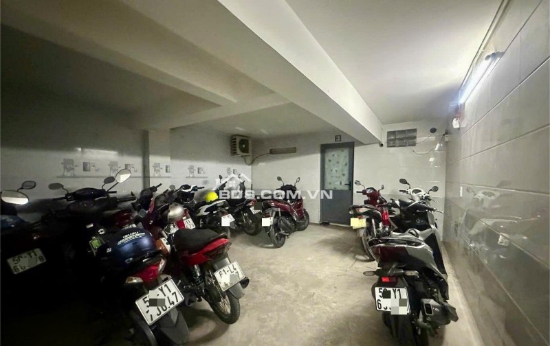 Nhà Dòng tiền 32tr/tháng, Song Hành, trung tâm Trung Mỹ Tây, Q12,dtsd: 216m2, giá 7,6 Tỷ TL