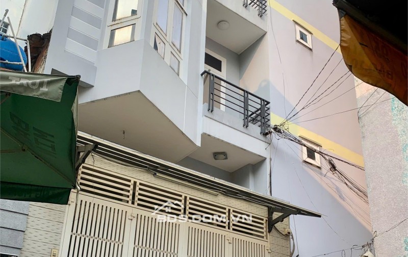 Nhà Dòng tiền 32tr/tháng, Song Hành, trung tâm Trung Mỹ Tây, Q12,dtsd: 216m2, giá 7,6 Tỷ TL