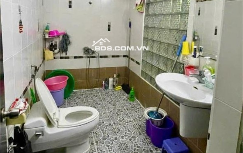Nhà Dòng tiền 32tr/tháng, Song Hành, trung tâm Trung Mỹ Tây, Q12,dtsd: 216m2, giá 7,6 Tỷ TL