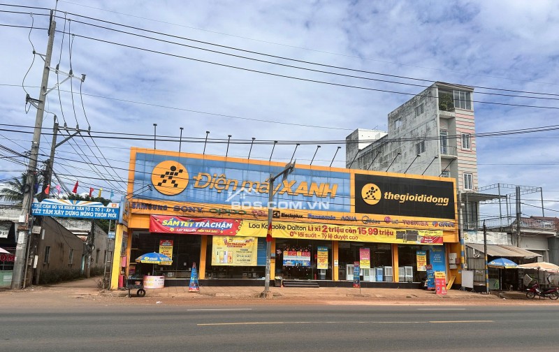 BÁN GẤP 7 LÔ 35X40=1400M2 SHR CÓ SẴN THỔ CƯ GẦN QUỐC LỘ 13 SÁT BÊN CHỢ, TRƯỜNG HỌC. GIÁ 290TR/SỔ