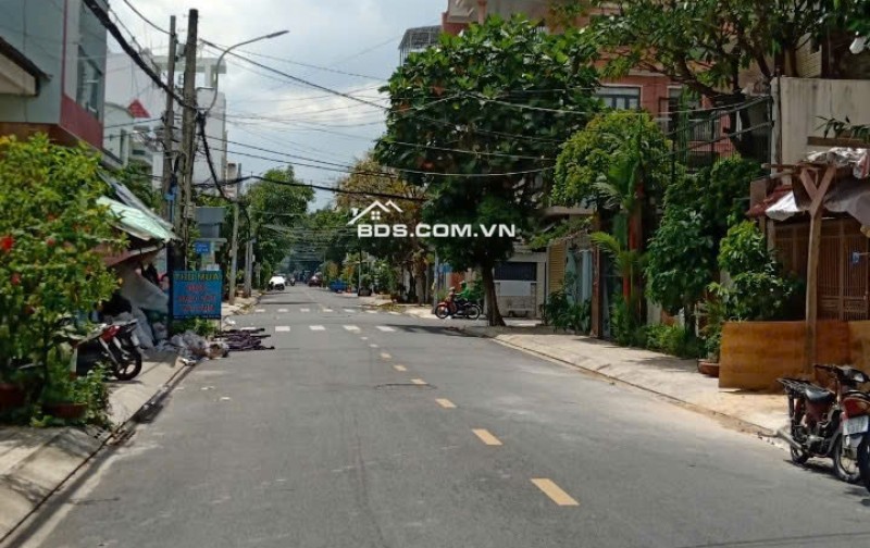 CĂN NHÀ MẶT PHỐ LÊ SAO - PHÚ THẠNH - TÂN PHÚ: 4.1x19m ,75M2, 2 TẦNG, 3PN, GIÁ 9.2 TỶ TL