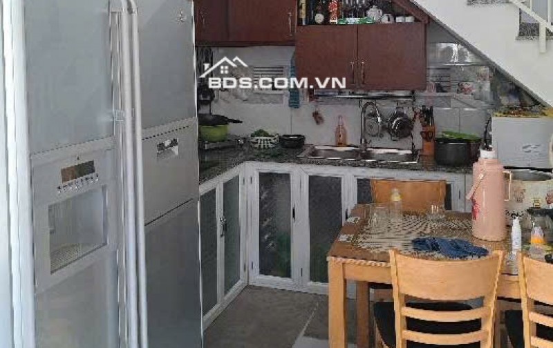 Bán nhà mới xây sát bên KCX Tân Thuận, diện tích 30m2, 2 lầu chắc chắn, chỉ 2.6 tỷ công chứng ngay