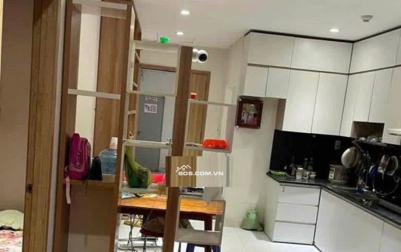 Chung cư 10A Trần Nhật Duật, Quận 1: 70m2, 2p ngủ, NT, 12tr/th, NT