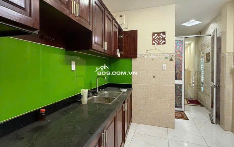 (Nhà Hiếm) Nhà đẹp Lý Thái Tổ, Hẻm xe tải – 5 tầng BTCT – 7 PN 7 Wc, 5.xx tỷ