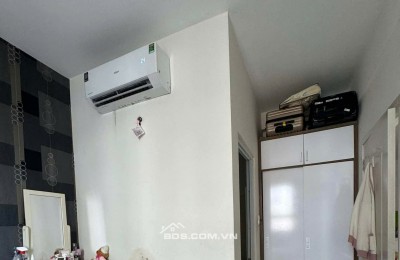 Chung cư 10A Trần Nhật Duật, Tân Định, Q1: 75m2, 2PN, nội thất 12tr