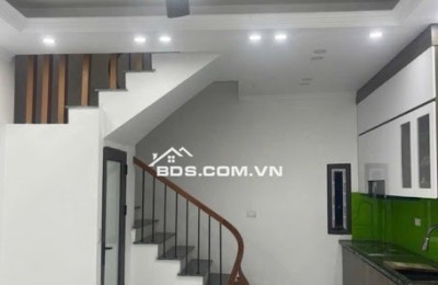 BÁN NHÀ 5 TẦNG TRUNG TÂM PHÚC LỢI, LONG BIÊN - VỊ TRÍ VÀNG, TIỆN ÍCH NGẬP TRÀN!