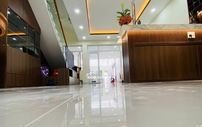 Bán nhà Hiệp Phú - Thủ Đức – 150m² – Đường 12m – thích hợp ở hoặc làm văn phòng.