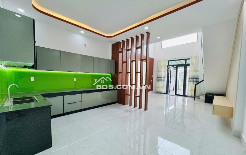 NHÀ CHÍNH CHỦ GIẢM 300 TRIỆU GẤP Ngay TT ĐỒNG NAI - KÝ CÔNG CHỨNG
