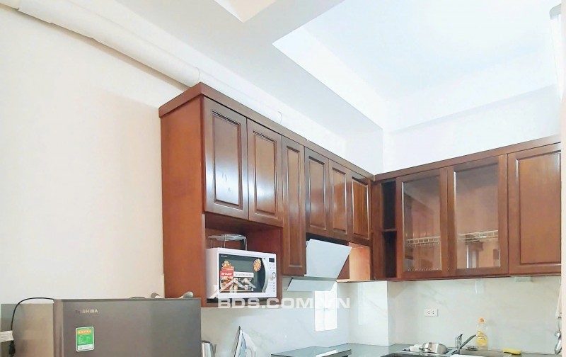 Cho thuê Căn hộ dịch vụ 1N,1K siêu rộng Full đồ VIP tại Ngõ 189 Hoàng Hoa Thám, Ba Đình. Chỉ 10tr
