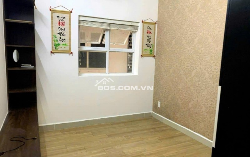 Chung cư Bàu Cát, Hồng Lạc, TB: 3P, 2WC, 110m2, 12tr/tháng.