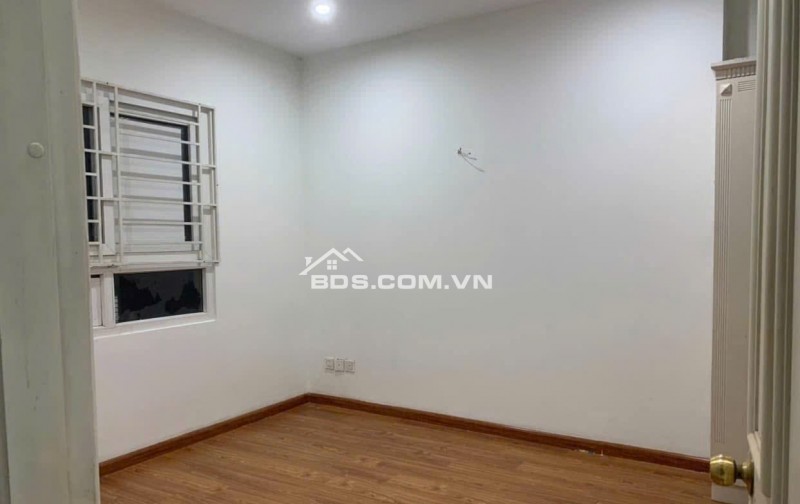 Chung cư Bàu Cát, p10, TB, 110m2, 3PN, 12tr/tháng, NTCB.