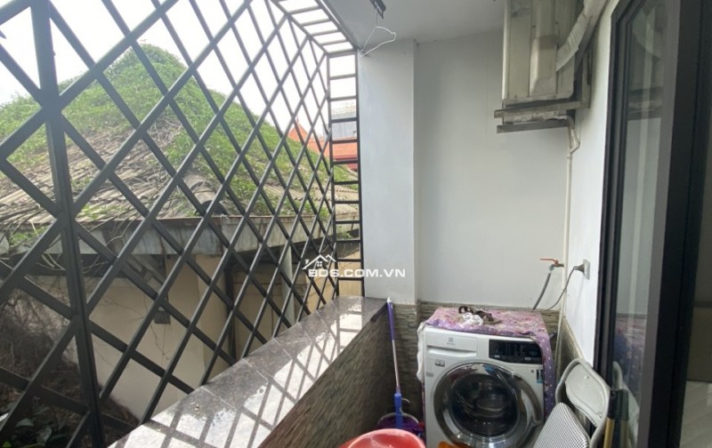 Cho thuê Căn CCMN giá rẻ Full đồ cao cấp tại Ngõ 193 Trích Sài, Bưởi, Tây Hồ. Chỉ 6.5tr