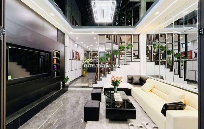Nhà Đẹp Gần Đường Đại La, Hai Bà Trưng 54m, 4 tầng, mt 4.3m, giá 11.5 tỷ