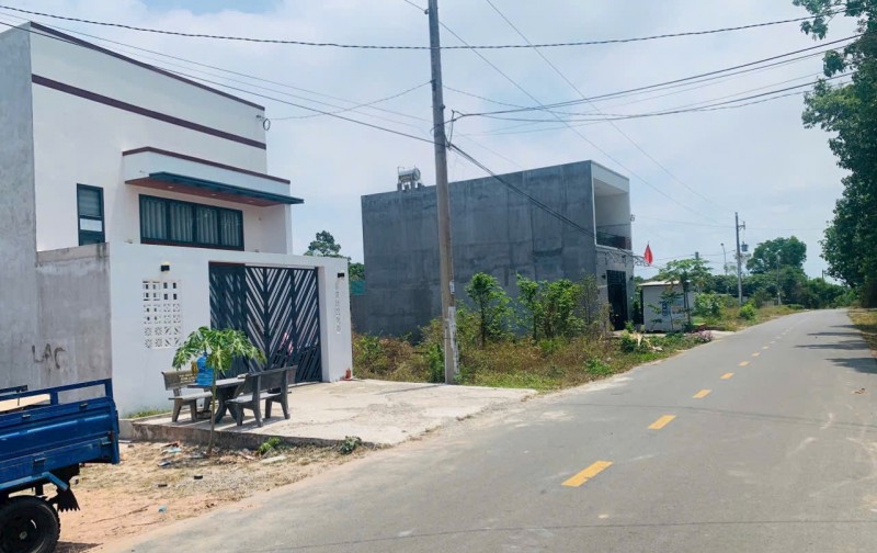 Nhà Trệt Lửng Mới Tinh Tại Long Phước TP Bà Rịa