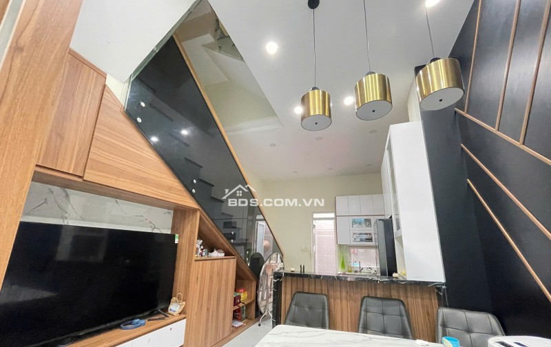 BÁN NHÀ 16 ĐƯỜNG DC 5, SƠN KỲ, TÂN PHÚ: DT 56M2 (1T2L) SHR CHỈ 8.6 TỶ. LH:0901777379.