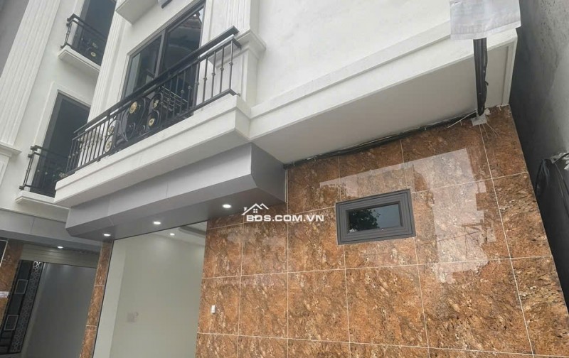 NHÀ 5T - NGÕ Ô TÔ - GẦN QL6 / CÂY XĂNG ĐỒNG MAI - MẶT TIỀN THÔNG THOÁNG