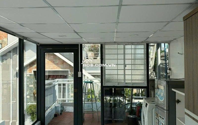 Lê Văn Sỹ, 4 tầng BTCT - 37m2 - 5,95Tỷ TL