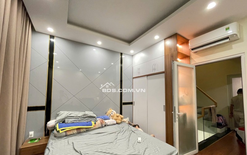 BÁN NHÀ 16 ĐƯỜNG DC5, SƠN KỲ, TÂN PHÚ 56M2 CHỈ 8.45 TỶ. LH:0901777379.