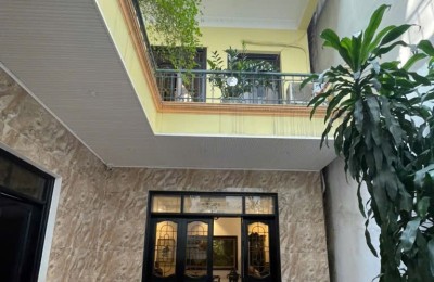 Bán nhà riêng tại Võng Thị, Tây Hồ, Hà Nội, 20,9 tỷ, 90m2, giá siêu hời