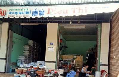 Bán nhà mặt tiền đường Hà Hoàng Hổ (Long Xuyên, An Giang), diện tích sổ : 213 m2 (ngoài sổ 70 m2) , giá 27 tỷ 690 (TL 130 tr /1 m2)