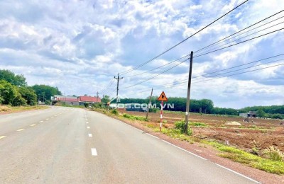 BÁN NHANH 320M2 ĐẤT THỔ CƯ ĐƯỜNG THÔNG RA KCN ĐÔNG DÂN. GIÁ 190TR