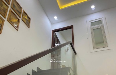 Căn Góc Linh Trung – Hẻm Xe Hơi, Gần ĐH SPKT – 4,5 tỷ