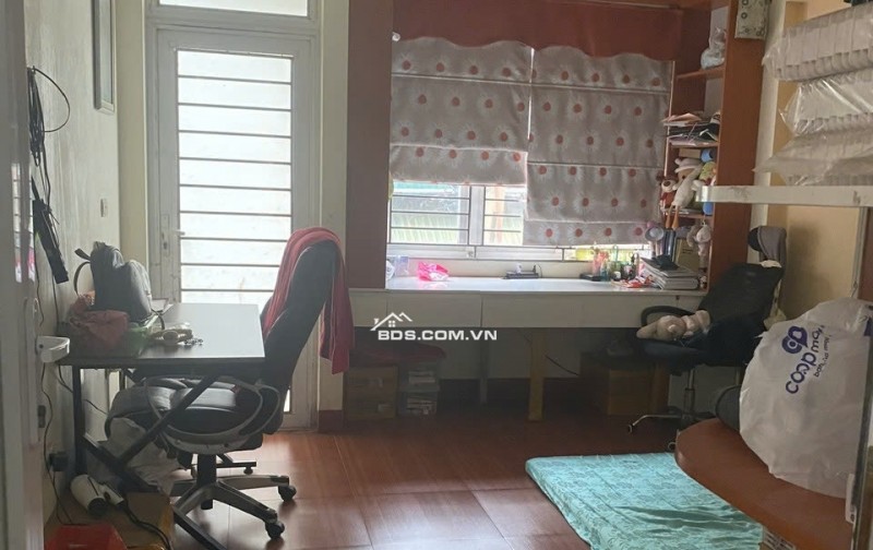 Chính chủ cho thuê nhà 3 tầng – ngõ Cầu Bươu – Gần KĐT Đại Thanh. Liên hệ: 0974 422 515
