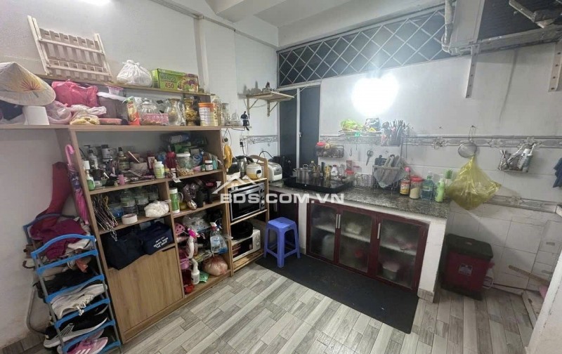 Chung cư 590, CMT8, Phường 11, Quận 3: 50m2,1p ngủ, Nt, 8tr/th