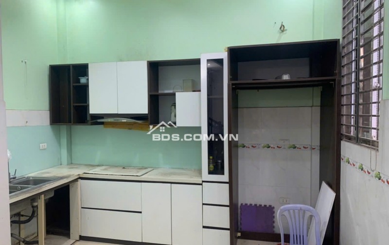 Chính chủ cho thuê nhà 3 tầng – ngõ Cầu Bươu – Gần KĐT Đại Thanh. Liên hệ: 0974 422 515