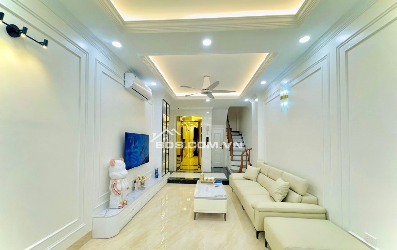 Nhà Đẹp Ngõ Ô TÔ Dương Văn Bé, Hai Bà Trưng 38 m, 6 tầng, mt 3.5m, giá 13.5 tỷ