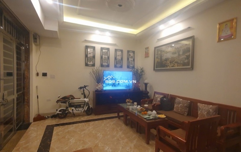  CƠ HỘI CÓ 1-0-2! NHÀ ĐẸP HIẾM CÓ - ĐÓN ĐẦU ĐẦU TƯ TƯƠNG LAI TẠI LONG BIÊN! 