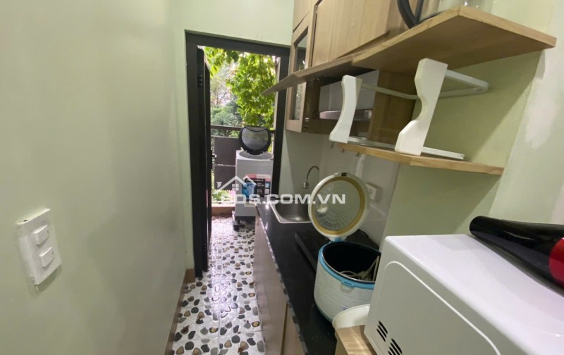 Cho thuê Căn hộ dịch vụ giá rẻ tại ngõ 294 Kim Mã, Ba Đình. View cực thoáng. Chỉ 7tr