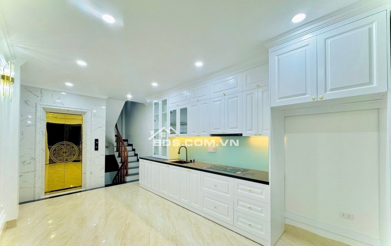 Nhà Đẹp Ngõ Ô TÔ Dương Văn Bé, Hai Bà Trưng 38 m, 6 tầng, mt 3.5m, giá 13.5 tỷ