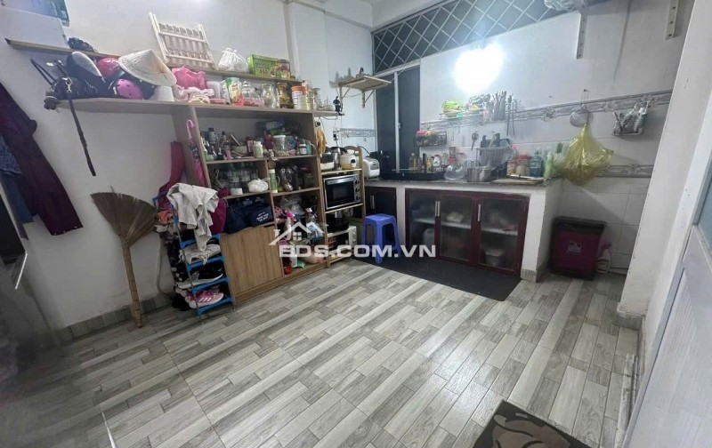 Chung cư 590, CMT8, Phường 11, Quận 3: 50m2,1p ngủ, Nt, 8tr/th