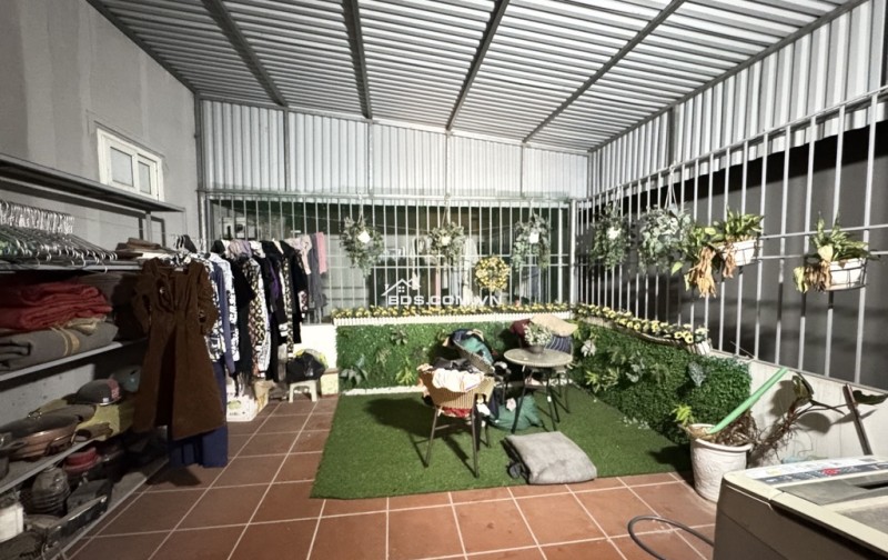  ĐÓN ĐẦU CƠ HỘI - NHÀ ĐẸP - TẶNG FULL NỘI THẤT CAO CẤP TẠI TRUNG TÂM LONG BIÊN! 